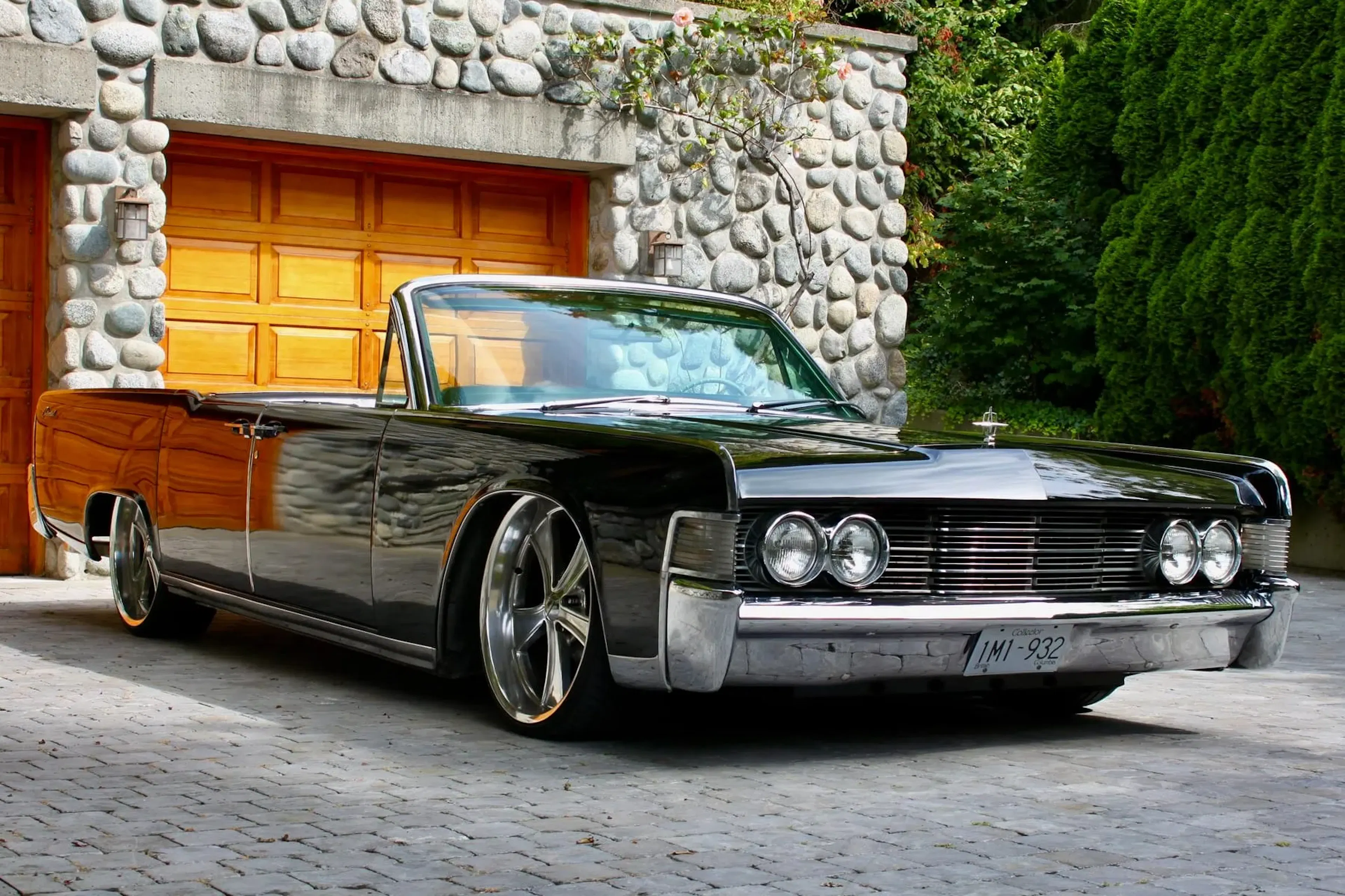1966 Lincoln Continental VIN 6Y86G429545 | Hagerty Valuation Tools®